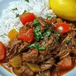 Carne Guisada con Arroz Blanco y Patacón